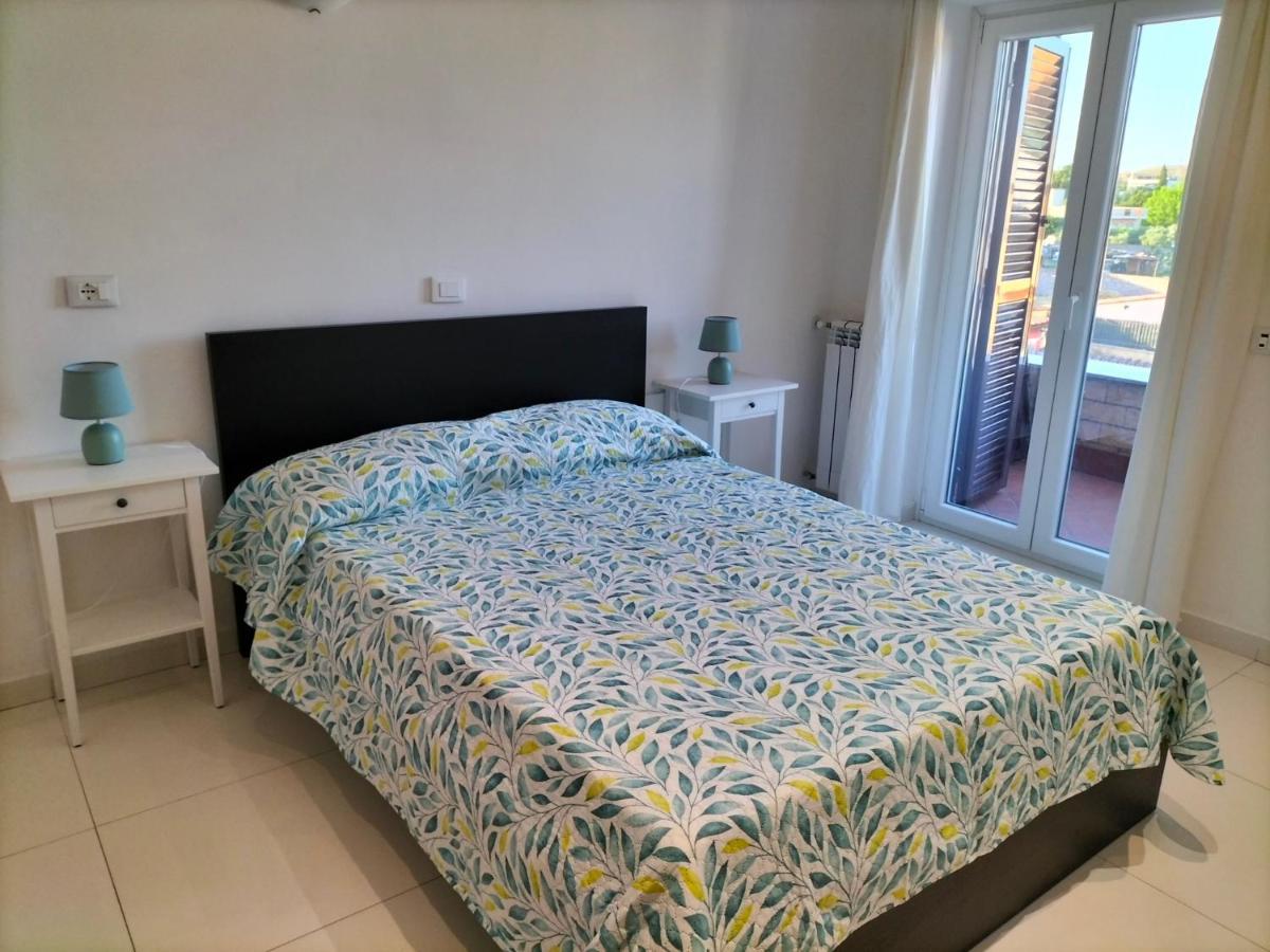 Bed and Breakfast The House Fiera Di Roma Aeroporto Fiumicino Ponte Galeria Exterior foto